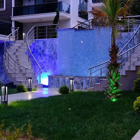 Flower City Suits * يالوفا