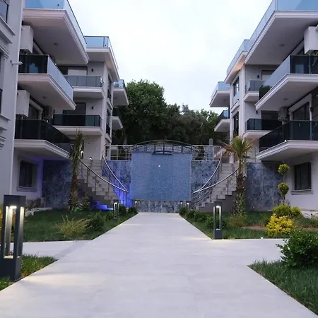 Flower City Suits Aparthotel Yalova (Yalova)