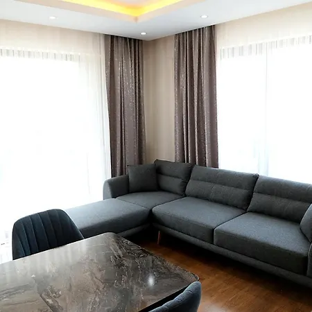 Aparthotel Flower City Suits *