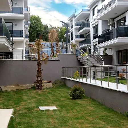 Flower City Suits Yalova (Yalova)